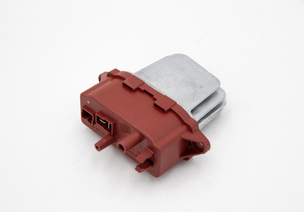 Rezistors, Salona ventilators IVECO 500326590 IVECO 500326590 Rezistors salona ventilators Iveco Daily 2025