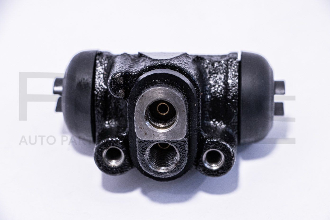 RED-LINE Wheel Brake Cylinder 10GI001 RED-LINE Brake shoes and drums 10GI001 experience