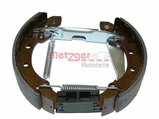 METZGER Bremžu komplekts, Trumuļu bremzes MG 571V Bremžu komplekts, trumuļu bremzes METZGER Audi Q3 MG 571V