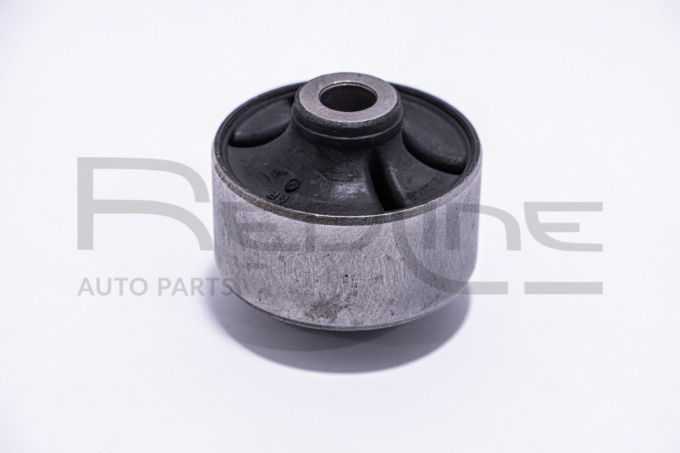 RED-LINE Suspension, bras de liaison 43KI030 43KI030 RED-LINE Silent bloc triangle Peugeot pas cher