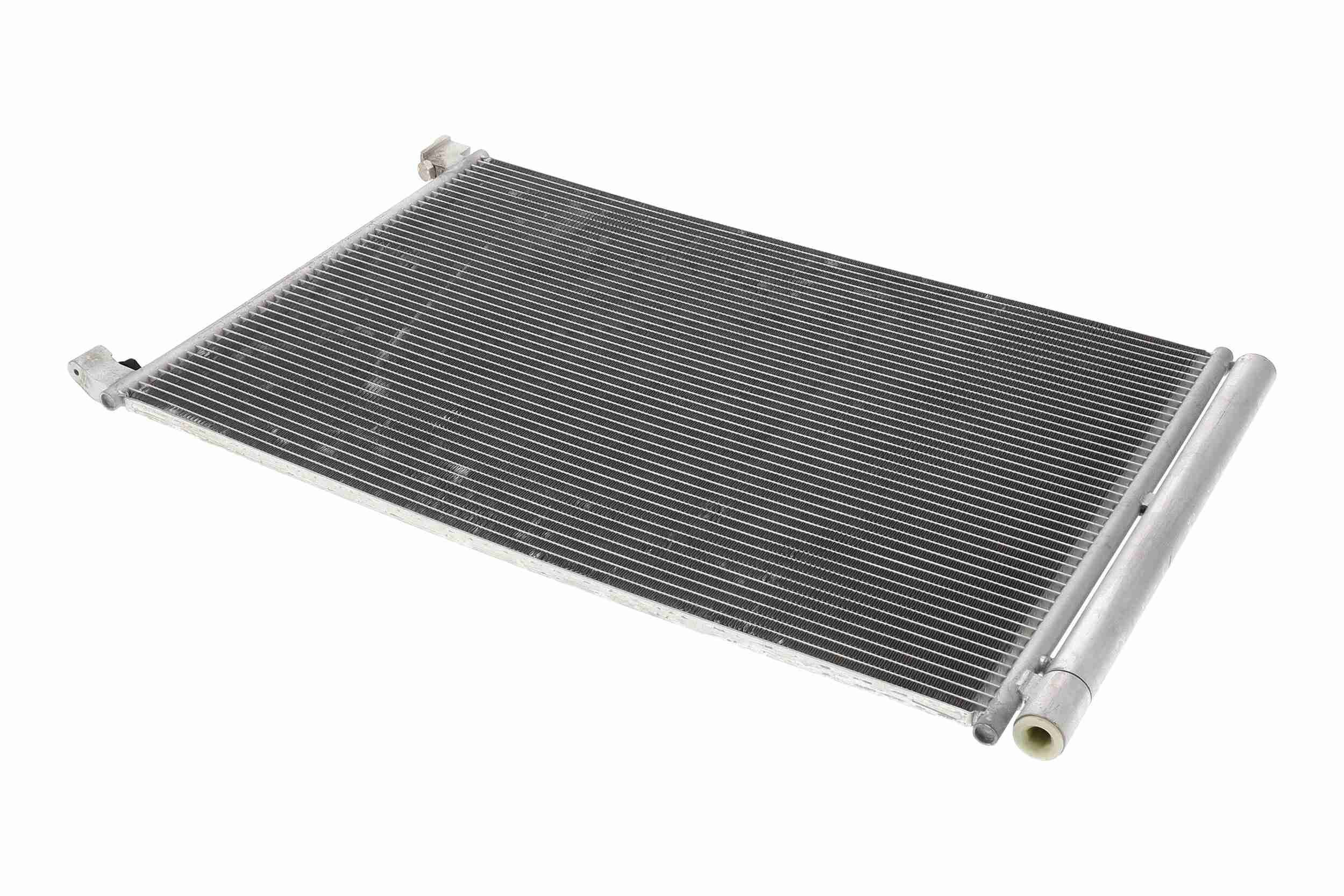 VEMO Kondensator, klimaanlegg V30-62-0002 VEMO V30-62-0002 Radiator AC Mercedes C190 pris