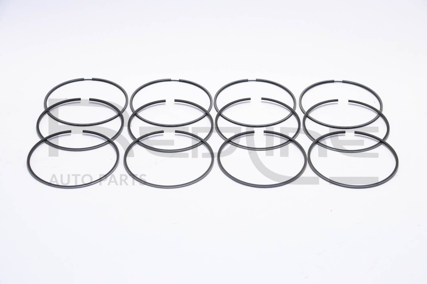RED-LINE Piston Ring Kit 04MZ016 04MZ016 RED-LINE piston rings for KIA CERATO