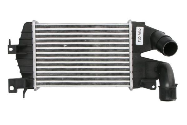 THERMOTEC Intercooler DAX040TT Intercooler THERMOTEC 155 DAX040TT goedkoop