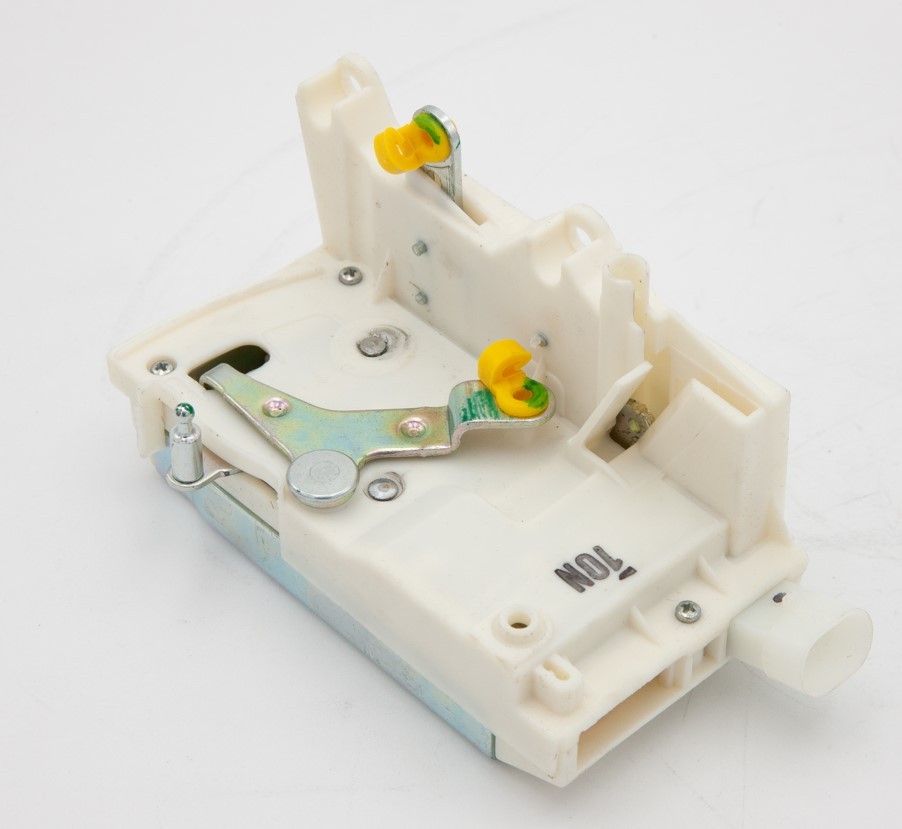 IVECO Türschloß 504096682 504096682 IVECO Türschlösser Finder