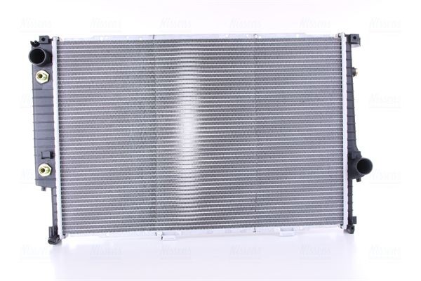 NISSENS Ψυγείο, ψύξη κινητήρα 60748A NISSENS 60748A Ψυγειο νερου Nissan NOTE φθηνά