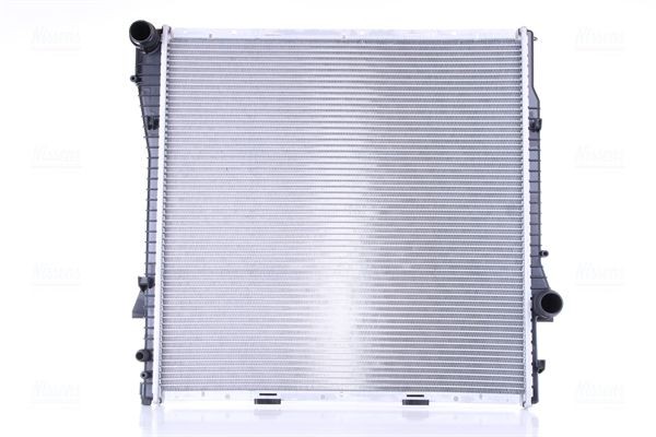 Radiateur du moteur NISSENS 60788A NISSENS 60788A Radiateur liquide de refroidissement BMW X5 2024