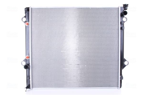 Radiateur NISSENS 64684 NISSENS 64684 Radiateur TOYOTA LAND CRUISER 2010