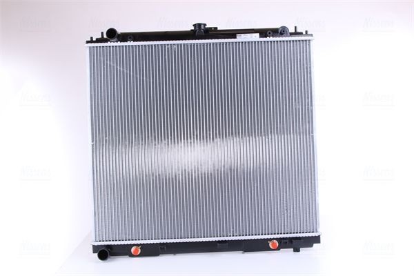 NISSENS Radiator, motorkjøling 68717 NISSENS 68717 Radiator, motorkjøling