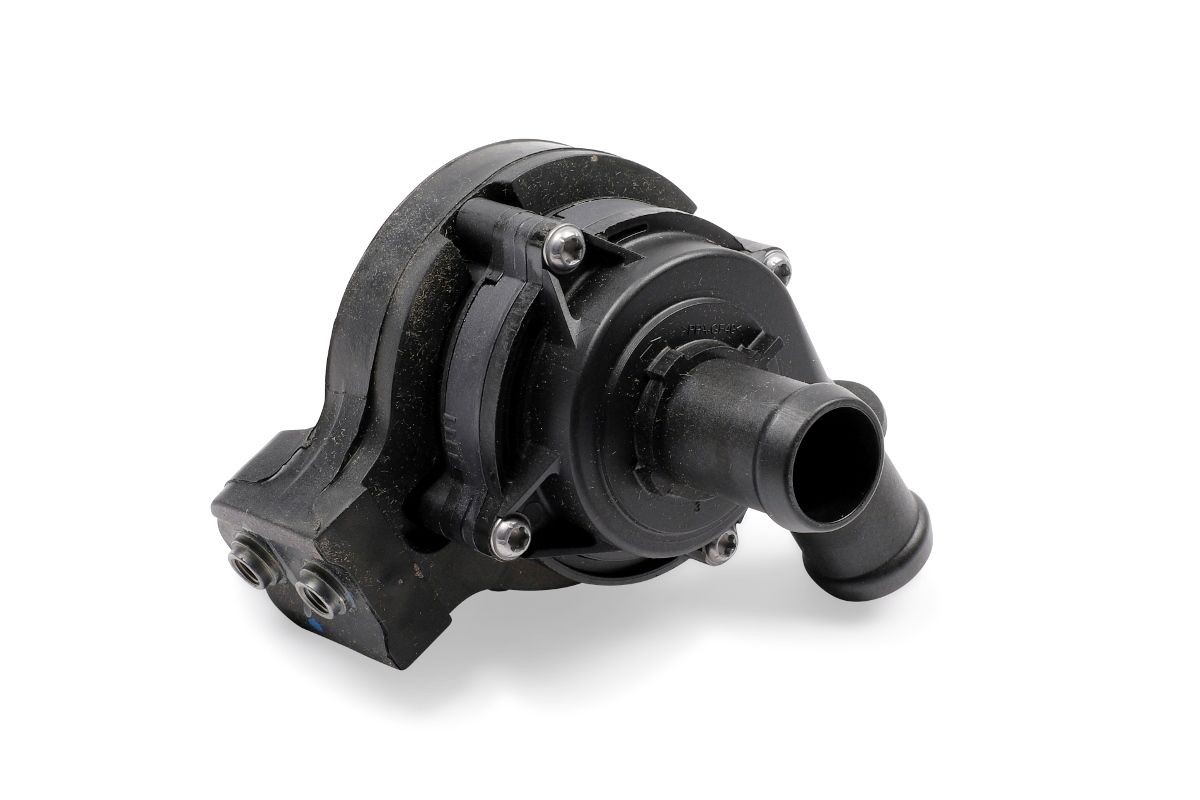 GK Lisaveepump 998379 Veepump, seisuküte GK Toyota YARIS 998379