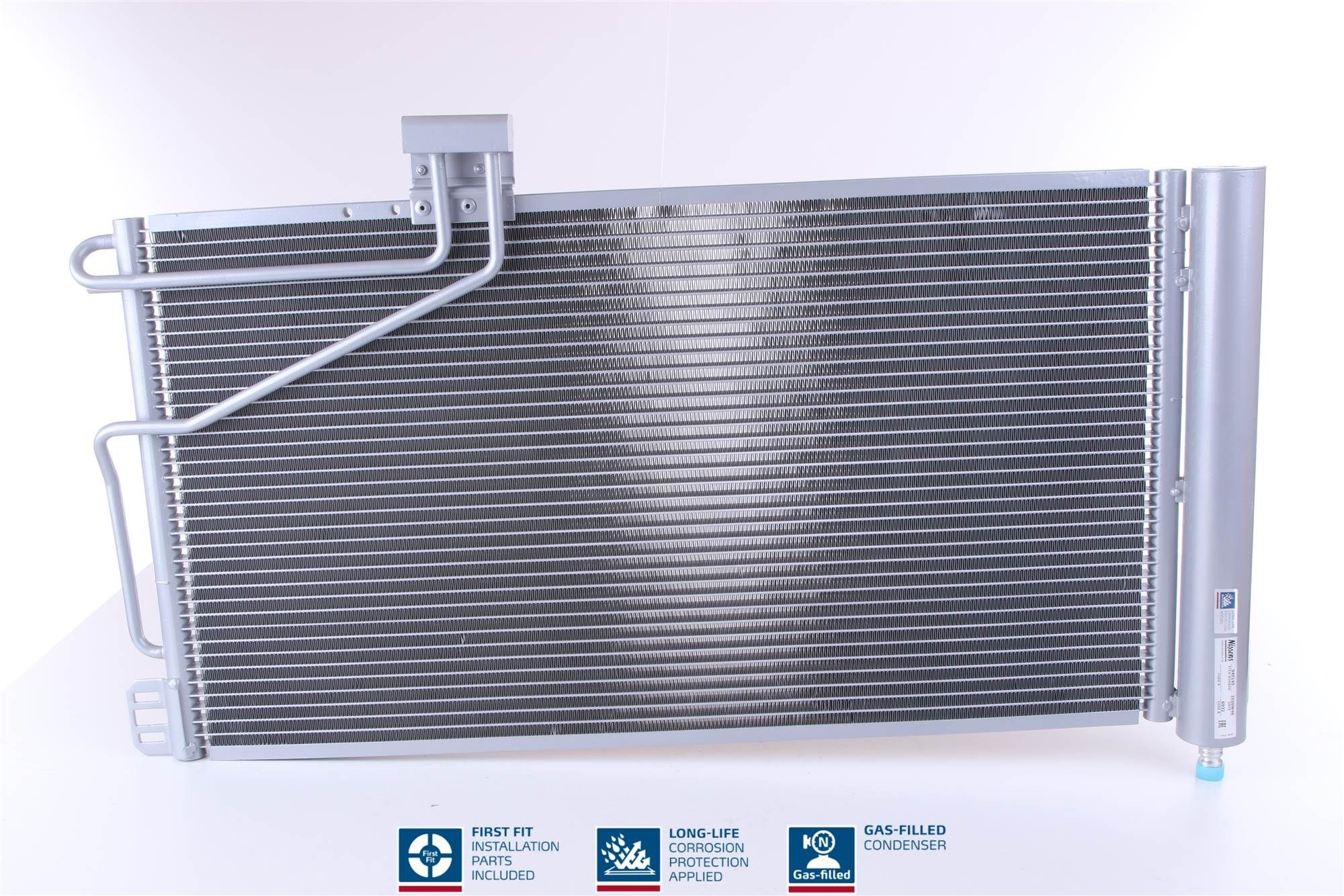 Condensor voor airco NISSENS 940145 NISSENS 940145: Condensator, airconditioning Mercedes SLK 2008