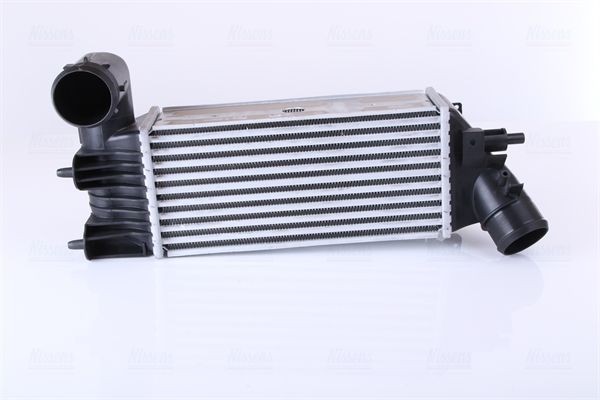 NISSENS Chladič plniaceho vzduchu 96765 96765 Intercooler NISSENS PEUGEOT PARTNER