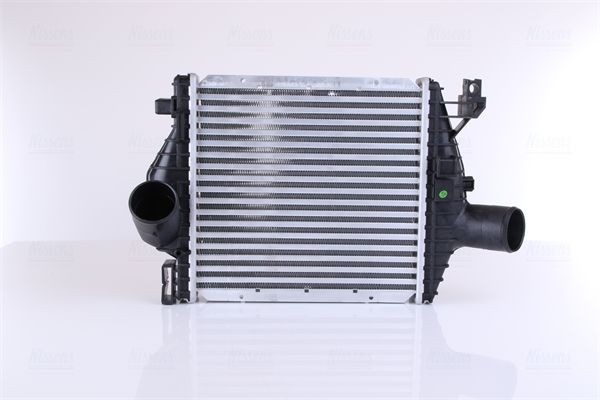 NISSENS Intercooler 96843 Byta Intercooler Mercedes Vito W638 kostnad NISSENS 96843