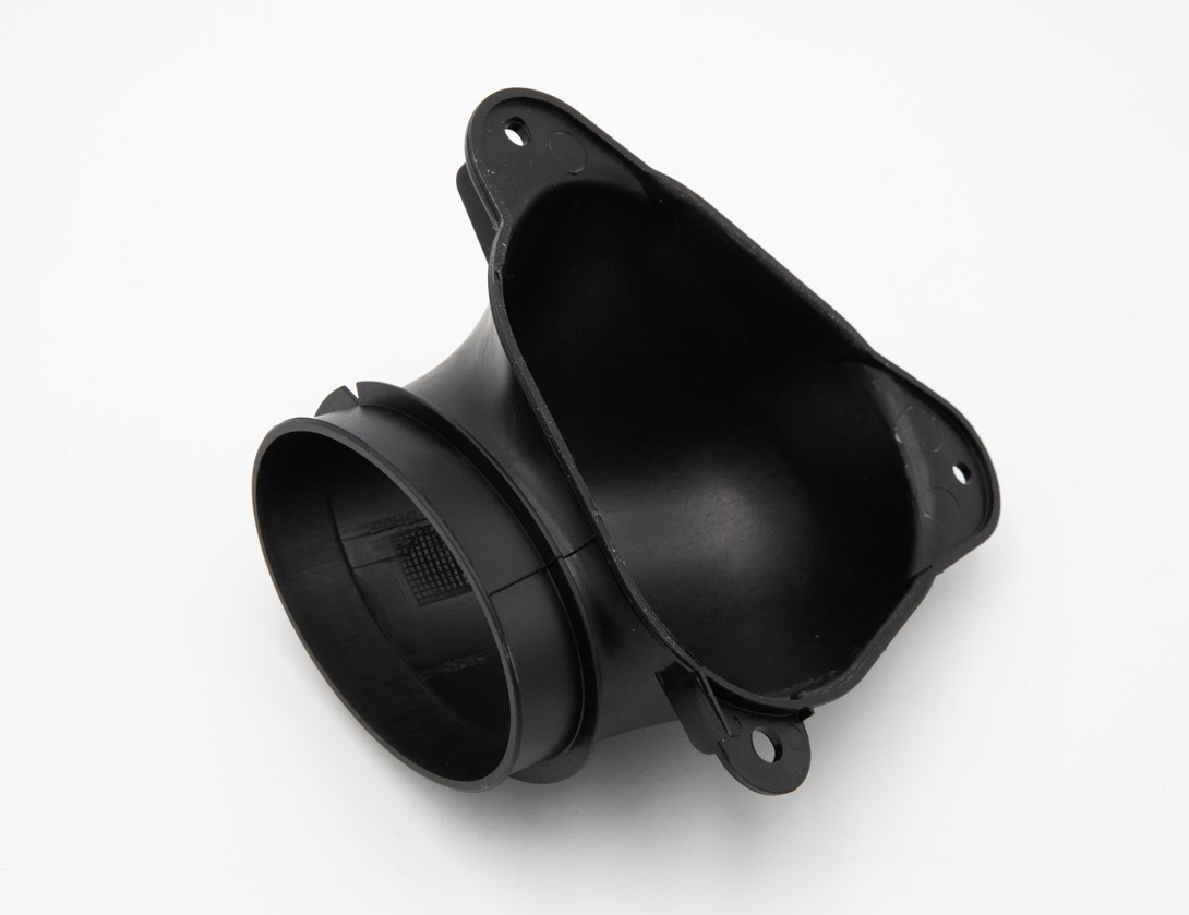 IVECO Insugsslang 5801317089 IVECO 5801317089 Insug, luftfilter MAZDA 6