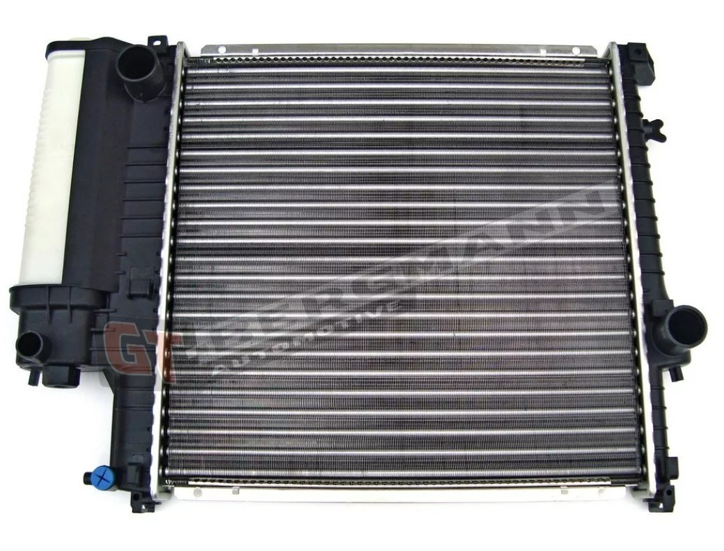 Ψυγείο, ψύξη κινητήρα GT-BERGMANN GT10-111 GT-BERGMANN GT10-111 Ψυγειο νερου BMW Z3 2003