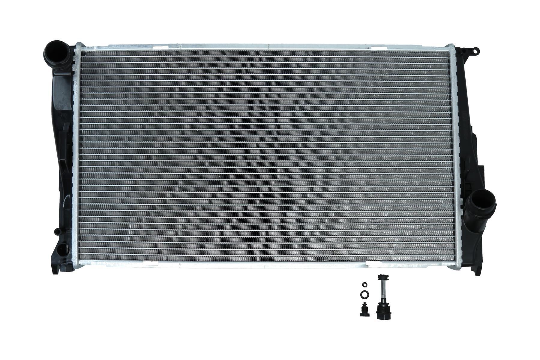 KAMOKA Radiaator, mootorijahutus 7700067 Radiaator BMW E92 7700067 KAMOKA