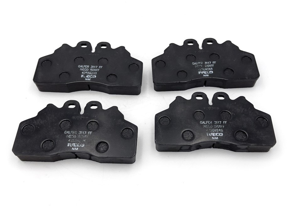 IVECO Brzdové doštičky/platničky 2996518 2996518 Brzdové platničky IVECO MERCEDES-BENZ VIANO