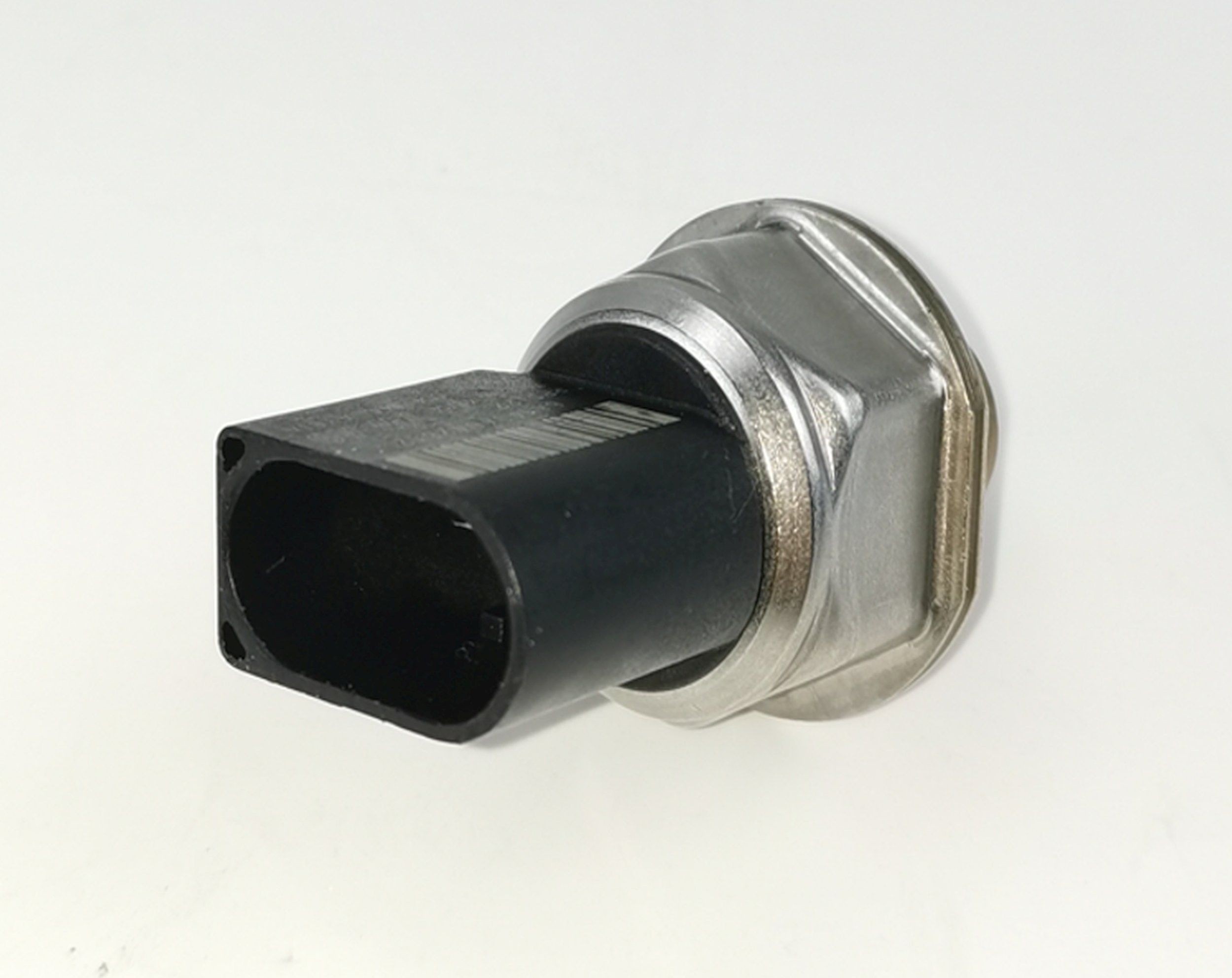 AMPRO Andur, kütuserõhk AE20204L054 Kütuserõhu andur AMPRO Skoda FABIA AE20204L054