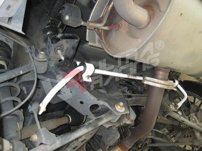 Ultra Racing Barre per montanti UR-AR16-214 Ultra Racing UR-AR16-214 Barre per montanti BMW 3 Sedan (E36) 318 is 140 CV 1993