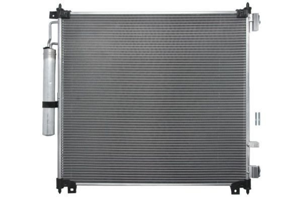 Condensatore climatizzatore THERMOTEC KTT110790 THERMOTEC KTT110790 Condensatore aria condizionata Land Rover DEFENDER 2003