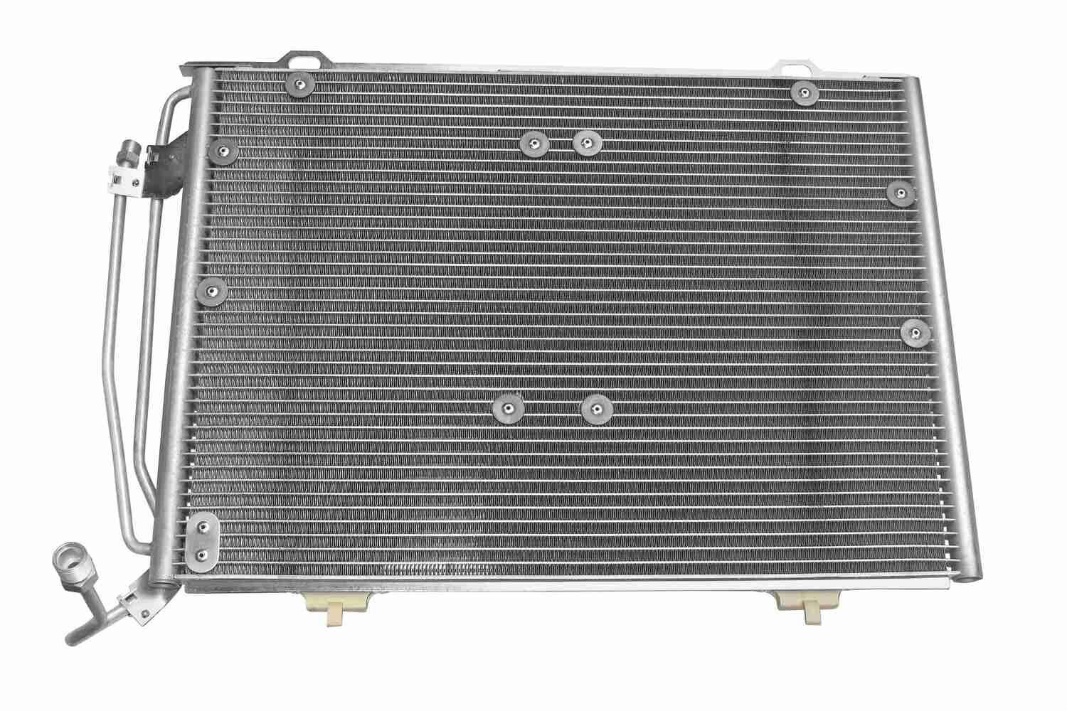 VEMO Condensor voor airco V30-62-1021 Volvo XC70 Condensor voor AC VEMO Original Quality V30-62-1021