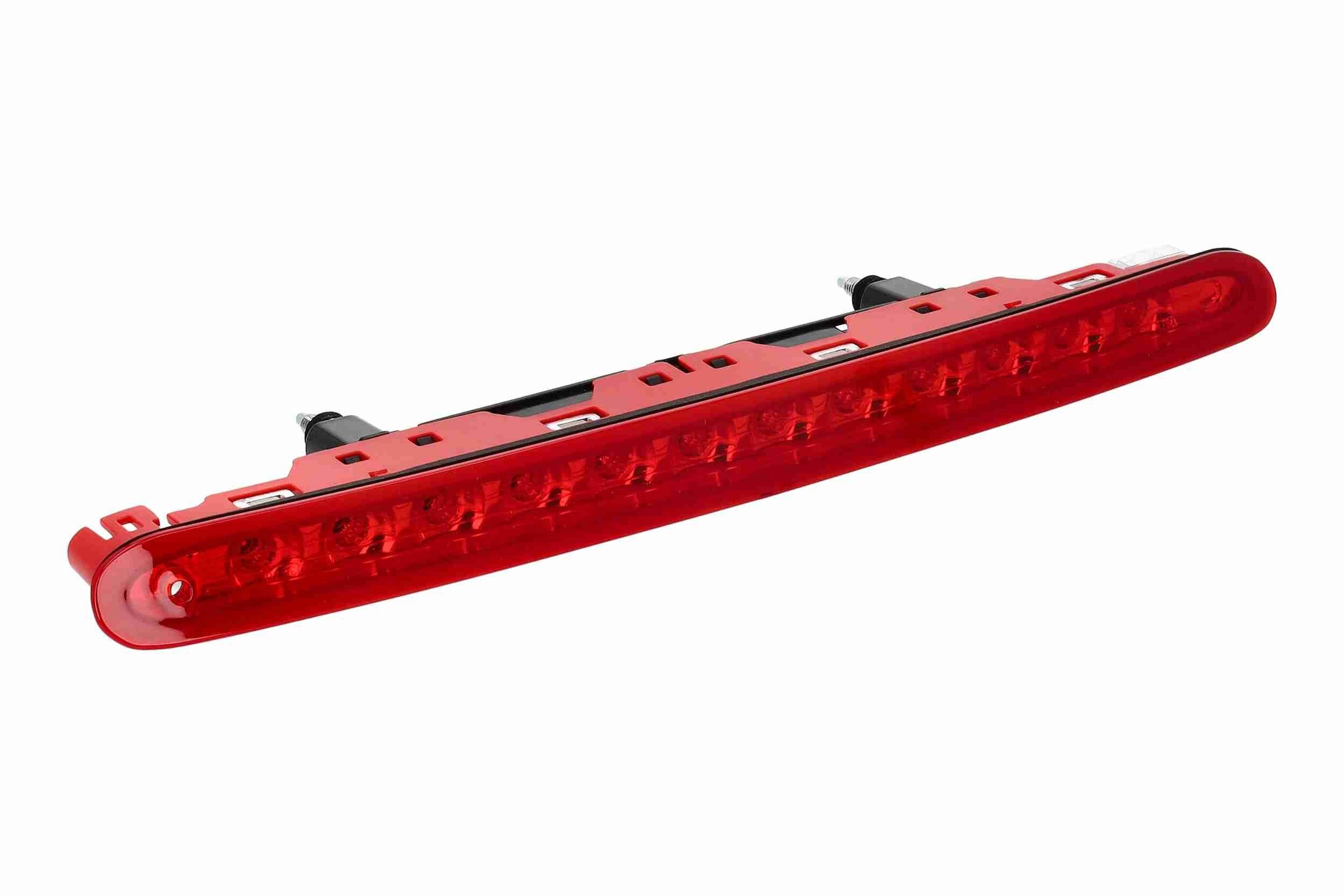 VEMO Συμπληρ. φωτιστικό σώμα φρένων V42-84-0005 V42-84-0005 Τρίτο φως φρένων HYUNDAI ix20 VEMO