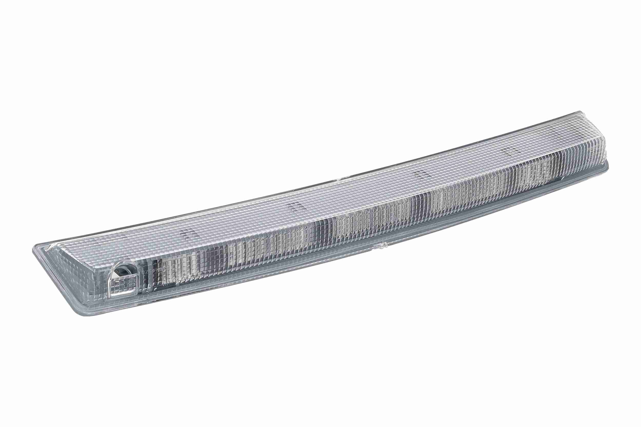 VEMO Feu stop additionnel V42-84-0006 VEMO V42-84-0006 Feu stop additionnel Peugeot 308 3 Portes à un prix avantageux