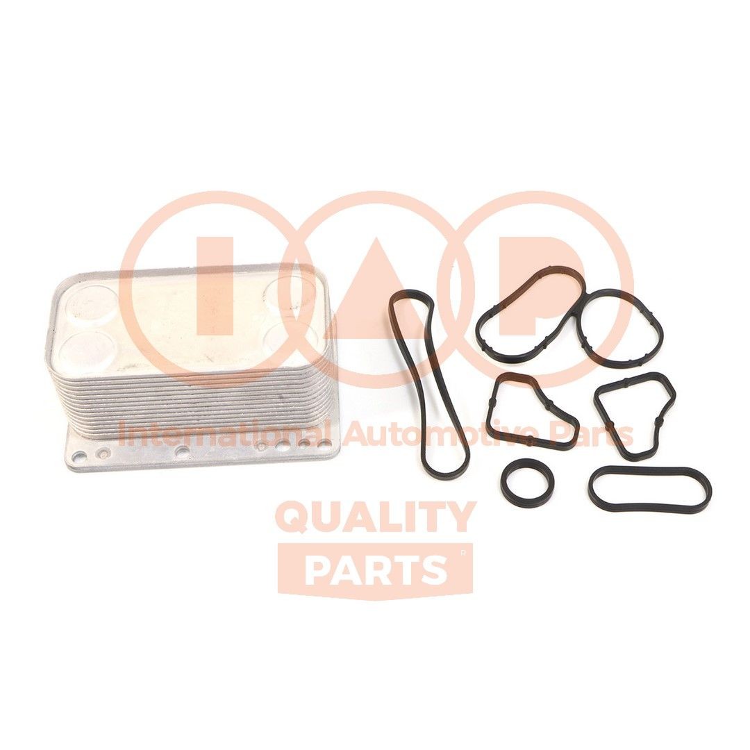 Oliekoeler IAP QUALITY PARTS 159-13100 IAP QUALITY PARTS 159-13100: Oliekoeler van de motor Nissan X-TRAIL 2013