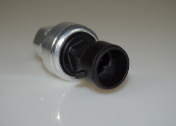 STARQ Druksensor airco SQ323-03141 STARQ SQ323-03141 Drukschakelaar airco Chevrolet Kalos Sedan goedkoop