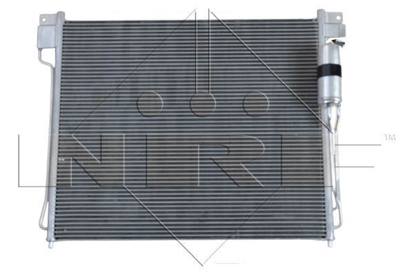 NRF Kondensor, klimatanläggning 35582 Nissan F24 NT400 Cabstar AC-kondensor NRF 35582