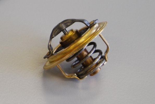 WAHLER Termostato motore 410537.92D 410537.92D costo Termostato refrigerante WAHLER SEAT ATECA