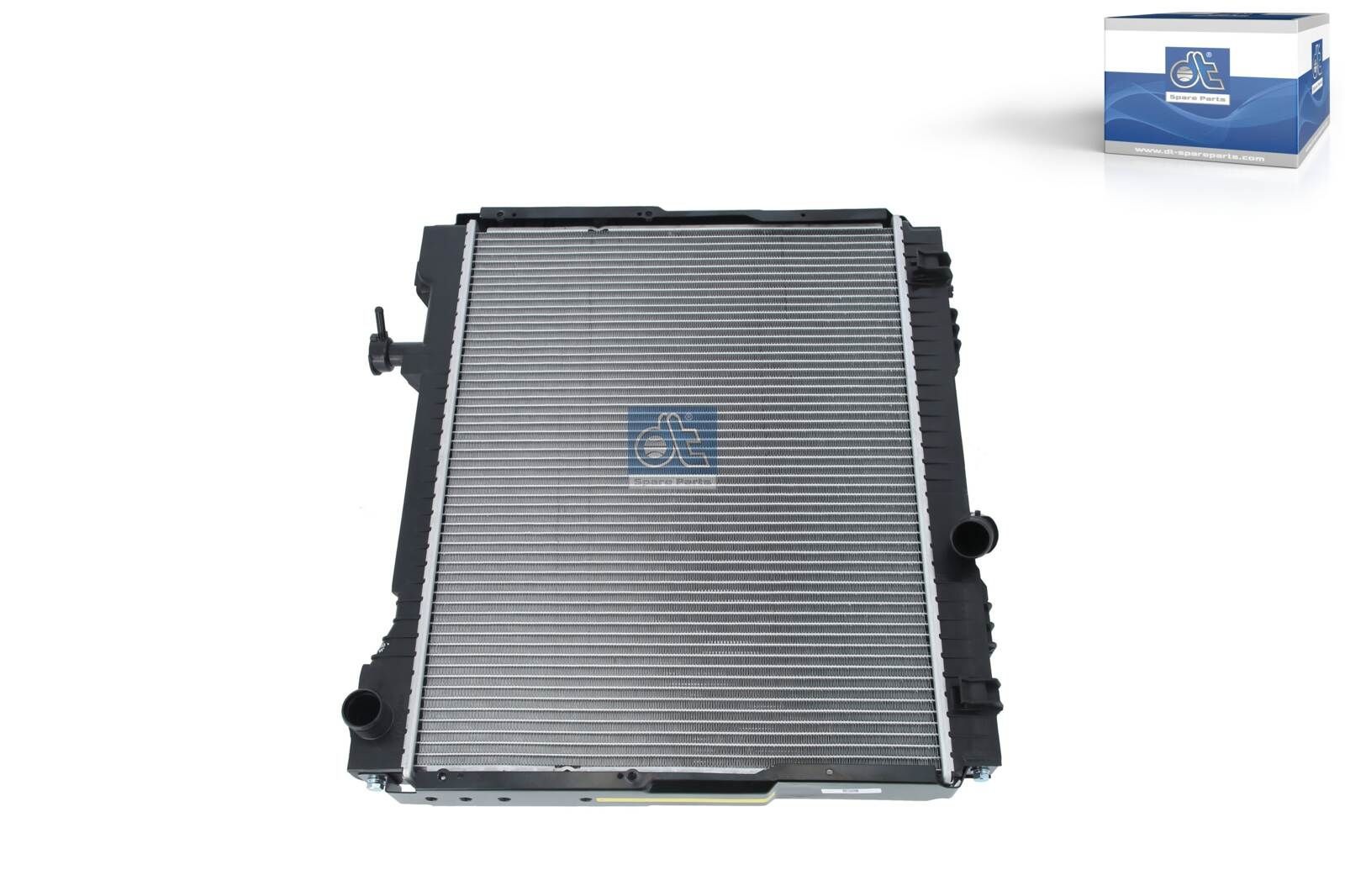 DT Spare Parts Radiator, motorkjøling 6.00381 Radiator motor DT Spare Parts MITSUBISHI 6.00381