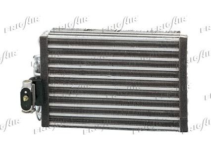 FRIGAIR Evaporatore climatizzatore 706.30041 706.30041 costo Evaporatore climatizzatore FRIGAIR MERCEDES-BENZ Classe G