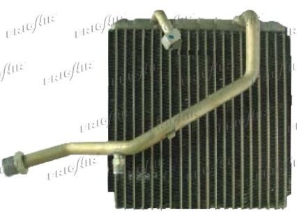 Évaporateur de climatisation FRIGAIR 724.30001 FRIGAIR 724.30001 Évaporateur SUBARU FORESTER 2002
