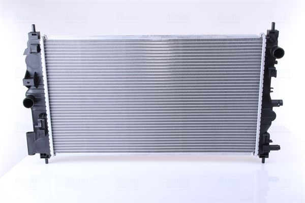 NISSENS Radiateur du moteur 61676 Radiateur de refroidissement moteur NISSENS COLORADO 61676 pas cher