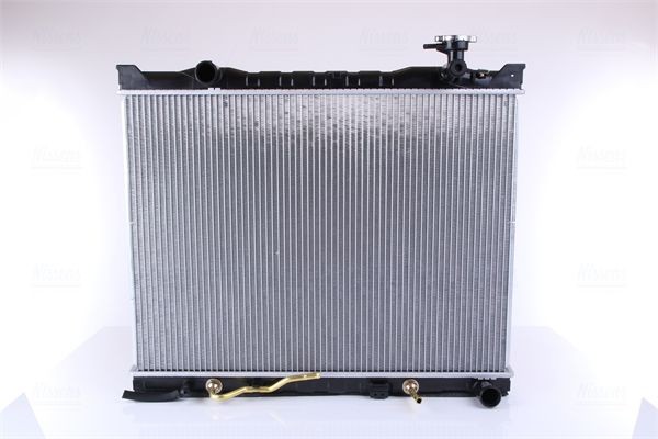 Radiateur NISSENS 66682 NISSENS 66682 Radiateur van de motor KIA SORENTO 2009