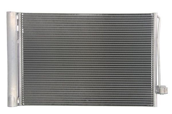 Kondensor, klimatanläggning THERMOTEC KTT110320 THERMOTEC KTT110320 Kondensor BMW 6-serie 2007