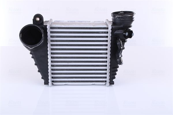 Intercooler NISSENS 96487 NISSENS 96487: Radiador do ar de sobrealimentação Volkswagen BORA 2009