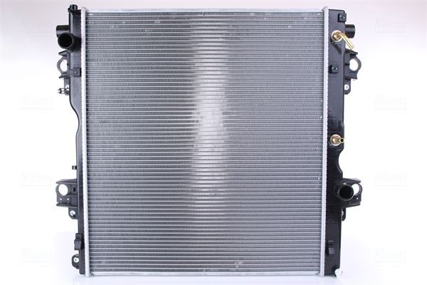 Radiateur NISSENS 646824 NISSENS 646824 Radiator Toyota LAND CRUISER 2010