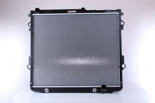 NISSENS Radiaator, mootorijahutus 646826 Toyota VDJ20_, UZJ20_ Jahutusradiaator 646826 NISSENS