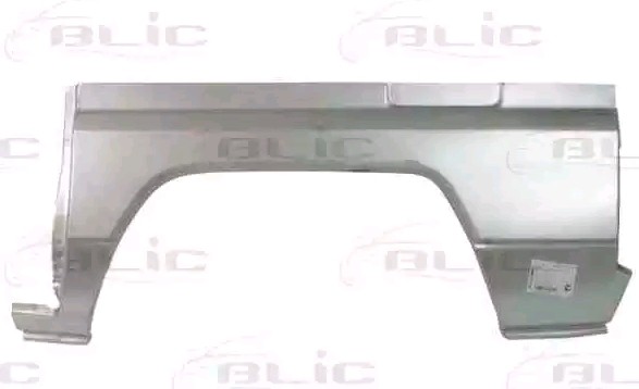 Kylkipaneeli BLIC 6504-03-8132591P BLIC 6504-03-8132591P: Kylkipaneli Toyota LAND CRUISER 2015