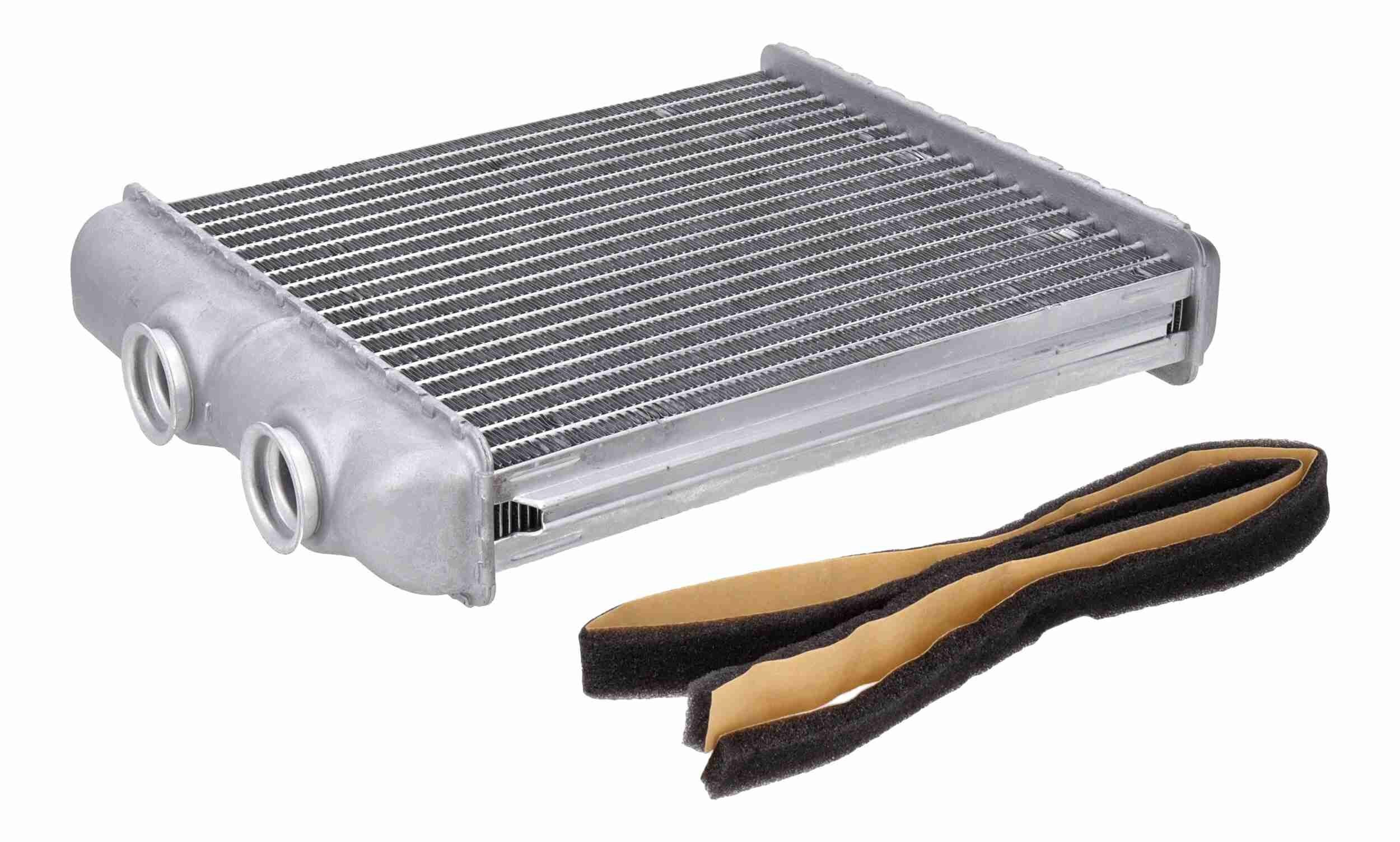 VEMO Výmenník tepla vnútorného kúrenia V40-61-0007 VEMO V40-61-0007 Radiátor kúrenia Astra Classic Sedan (A04) cena