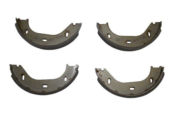 TRUCKTEC AUTOMOTIVE Piduriklotside komplekt, seisupidur 08.35.003 08.35.003 Piduriklotside komplekt seisupidur BMW 7. Seeria TRUCKTEC AUTOMOTIVE