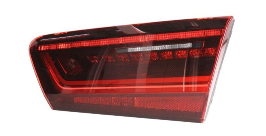 Bakljus VALEO 047009 VALEO ORIGINAL PART 047009 Baklykta LED och halogen Audi A6 2013