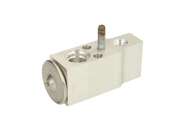 THERMOTEC Paisuntaventtiili, ilmastointilaite KTT140046 KTT140046 THERMOTEC Ilmastoinnin paisuntaventtiili Mercedes-Benz SLK hinta