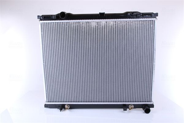 Radiateur du moteur NISSENS 66777 NISSENS 66777: Module de refroidissement Kia SORENTO 2009
