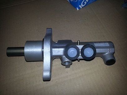 BUGIAD Jarrupääsylinteri BSP23517 BSP23517 BUGIAD Jarrupääsylinteri VW