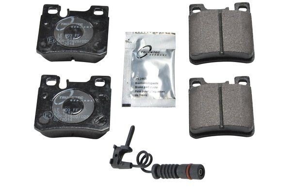 TRUCKTEC AUTOMOTIVE Fékbetét készlet, tárcsafék 02.35.130 TRUCKTEC AUTOMOTIVE Sport fékbetét 02.35.130 tapasztalat