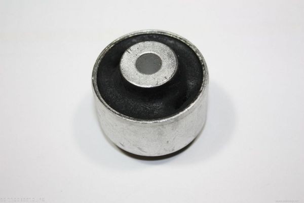 AUTOMEGA Suspensão, braço oscilante 110039910 AUTOMEGA Bucha da bandeja VW 110039910