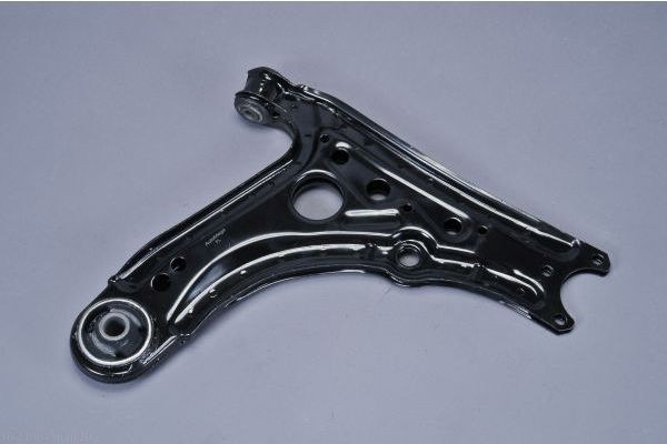 AUTOMEGA Bærearm 110049010 110049010 Bærearm SEAT LEON AUTOMEGA