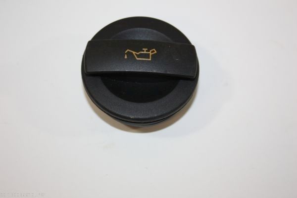AUTOMEGA Låg, oliepåfyldningsstuds 130036610 Oliepåfyldningshætte AUTOMEGA Toyota FJ 130036610